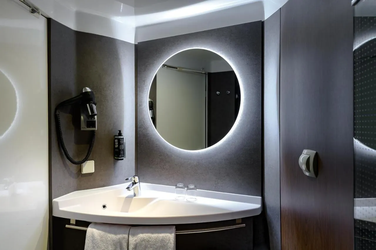 Ibis Muenchen Parkstadt Schwabing Отель