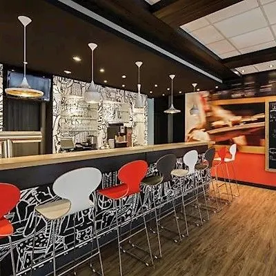 Ibis Muenchen Parkstadt Schwabing 3*, Мюнхен